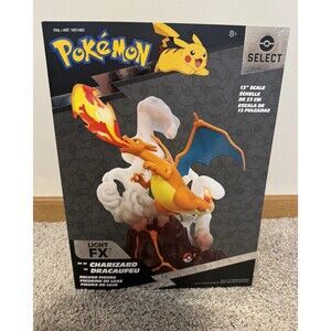 Pokémon Deluxe 13" Collector Figure/Statue - Charizard New Light FX